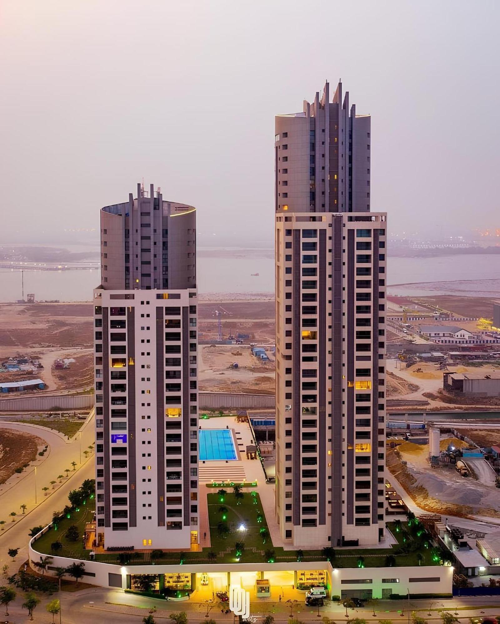 Apartment Eko Pearl Towers, Eko Atlantic By Nairahomes